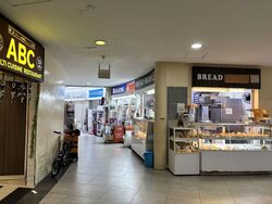 Elias Mall (D18), Retail #554602311